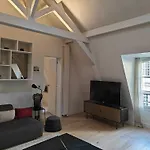 Beautiful Apt In The Heart Of Paris - Mobility Lease